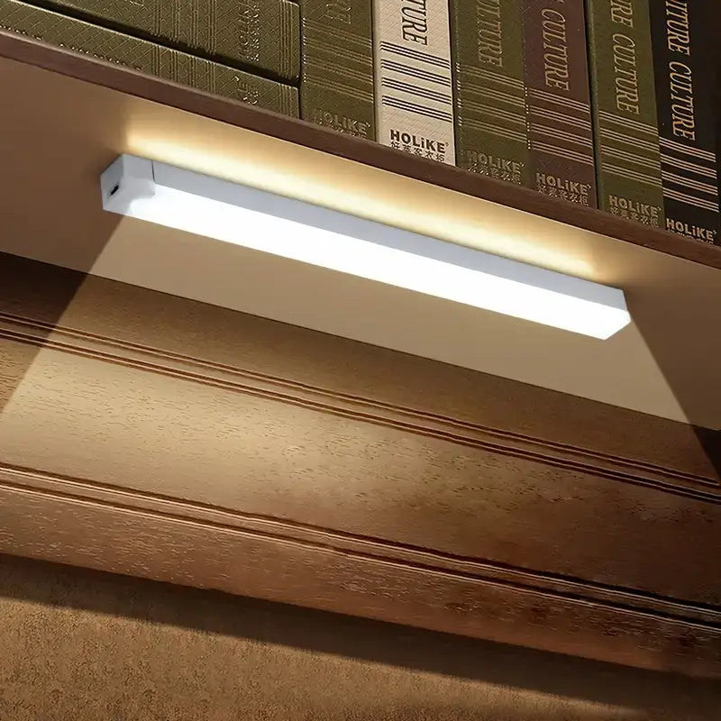 LUZ LED CON SENSOR DE MOVIMIENTO - Ilumina Cualquier Espacio De Tu Casa