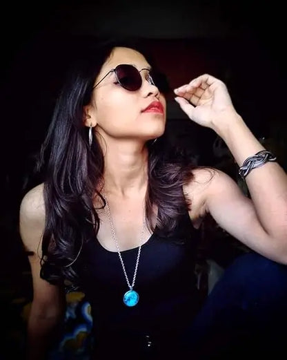 COLLAR LUNA RADIANTE - Sorprende a esa persona especial GRATIS Manilla Lunar